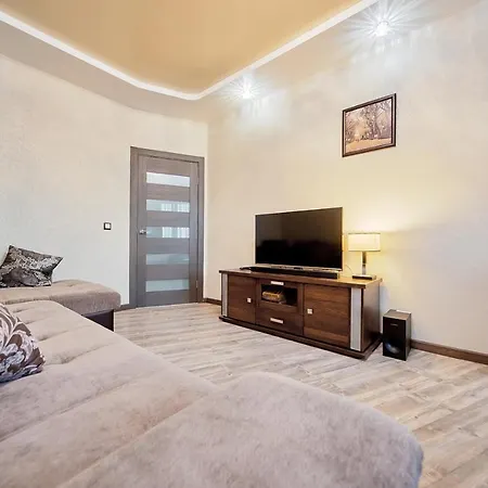 At Gazety Pravda Apartment *